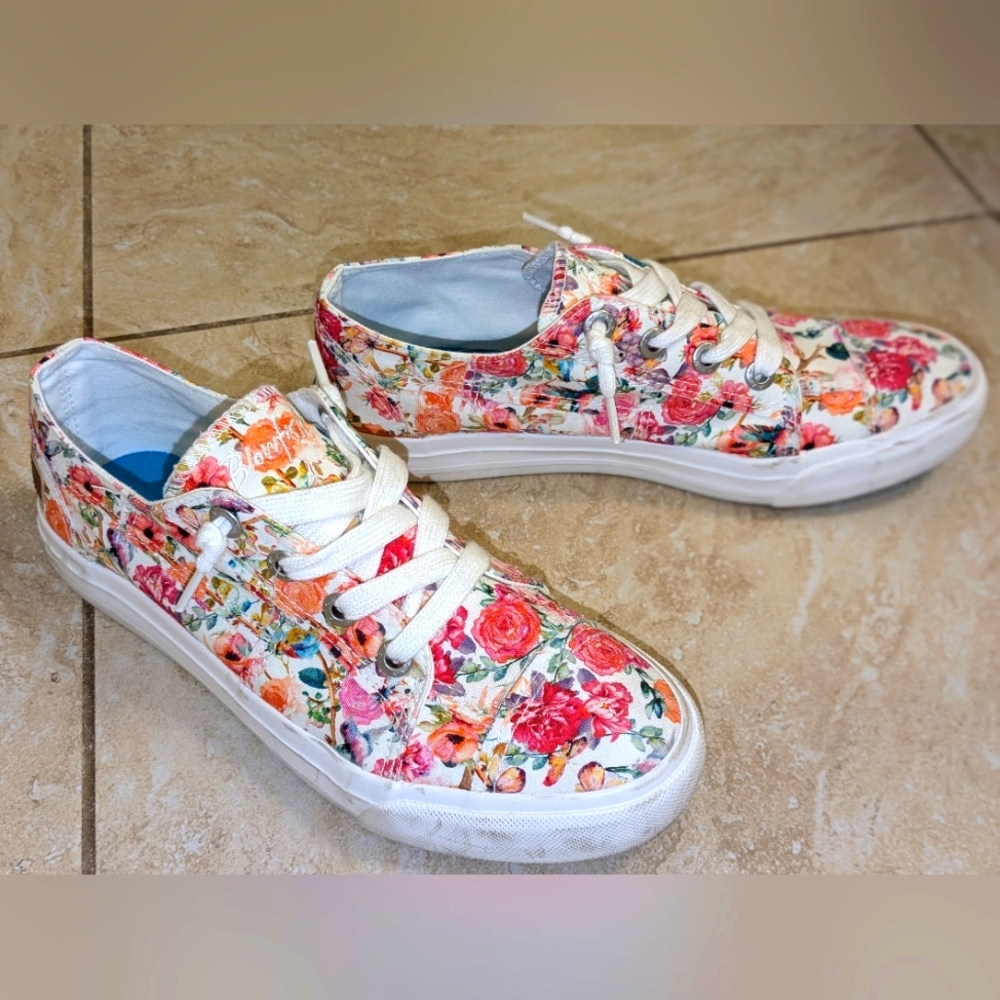 Blow Fish Malibu Floral Canvas Sneakers 100% Cotton sz 9